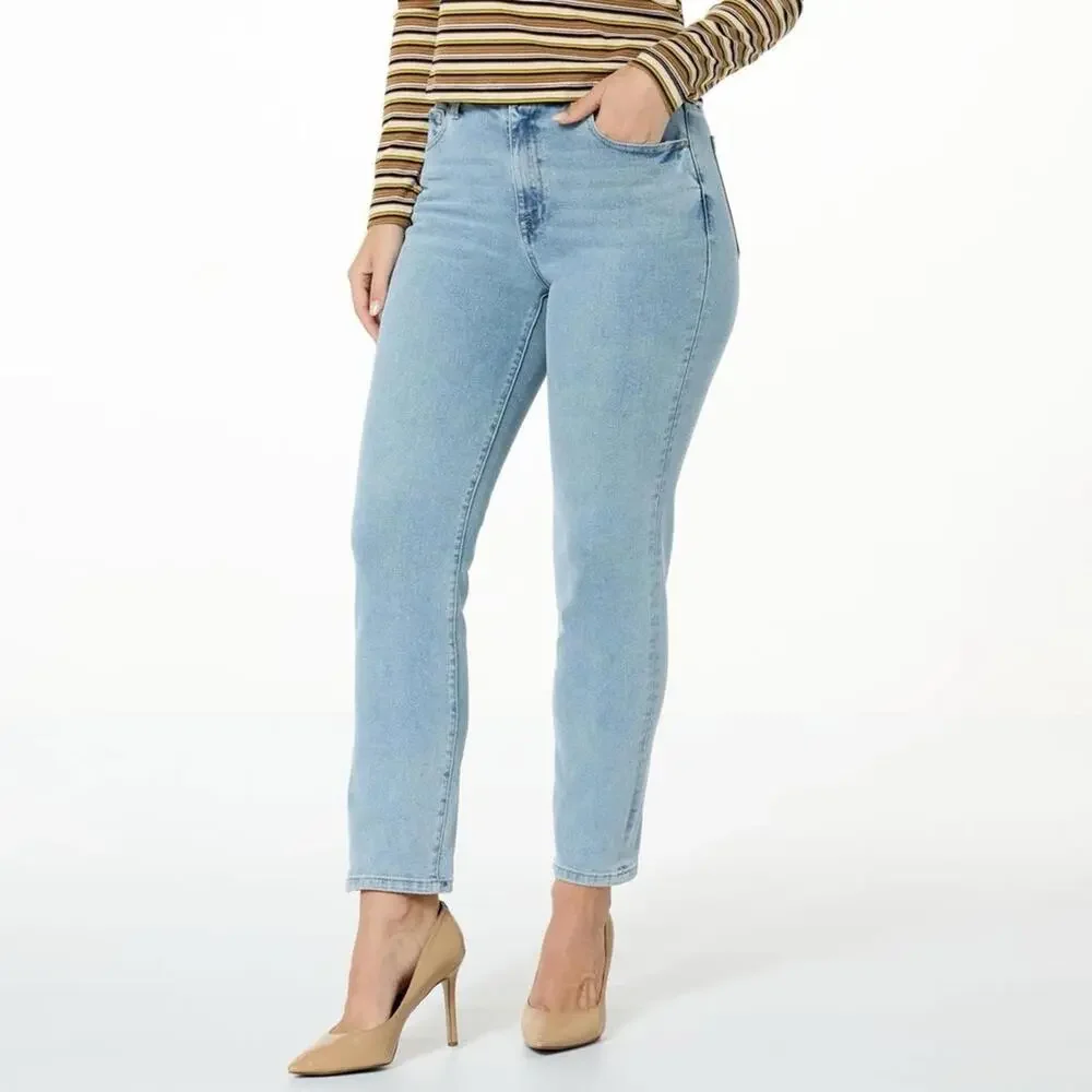 NWT La Joie Comfort Stretch High Rise Straight Leg Jeans Size 8 - Picture 1 of 5